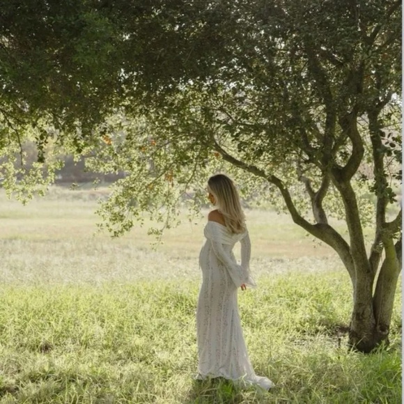 Rosie | Maternity Lace Maxi Dress - Picture 3 of 4
